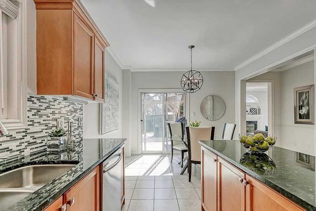 2192 Stratus Dr, House detached with 4 bedrooms, 4 bathrooms and 4 parking in Oakville ON | Image 6