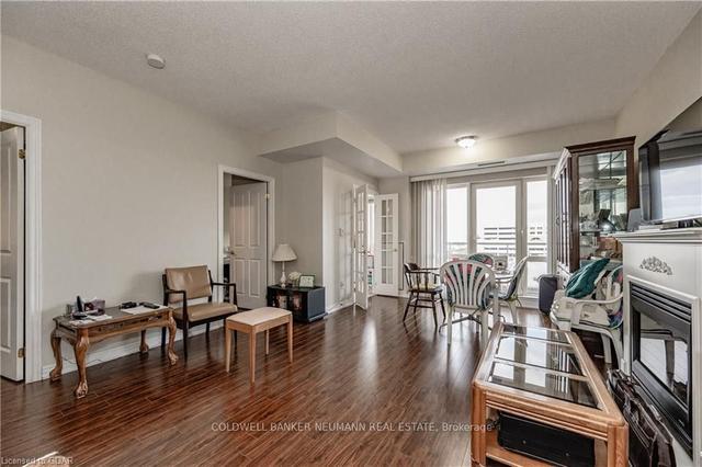 409 - 60 Old Mill Rd, Condo with 2 bedrooms, 2 bathrooms and 1 parking in Oakville ON | Image 30