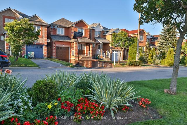 52 Clandfield St, House detached with 3 bedrooms, 4 bathrooms and 4 parking in Markham ON | Image 35