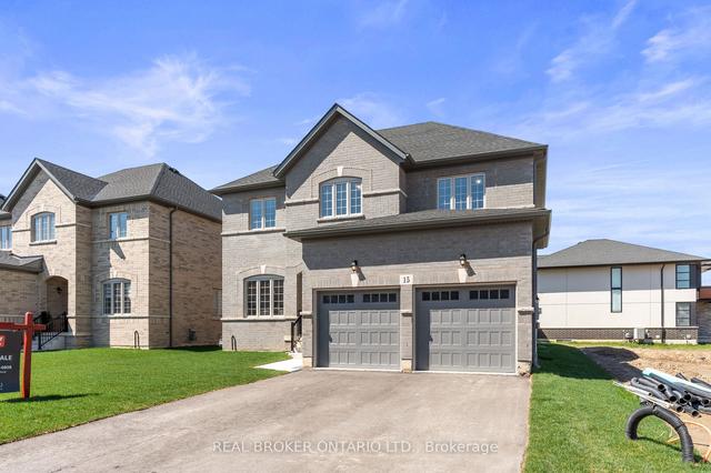 15 Venture Way, House detached with 4 bedrooms, 4 bathrooms and 4 parking in Thorold ON | Image 12