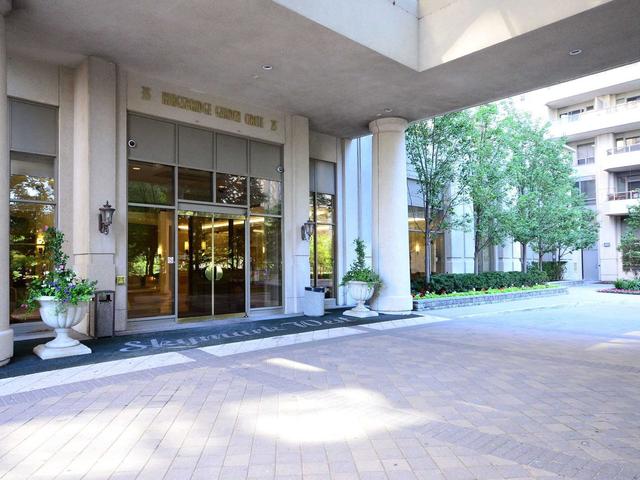 2124 - 25 Kingsbridge Garden Circ, Condo with 2 bedrooms, 2 bathrooms and 2 parking in Mississauga ON | Image 23