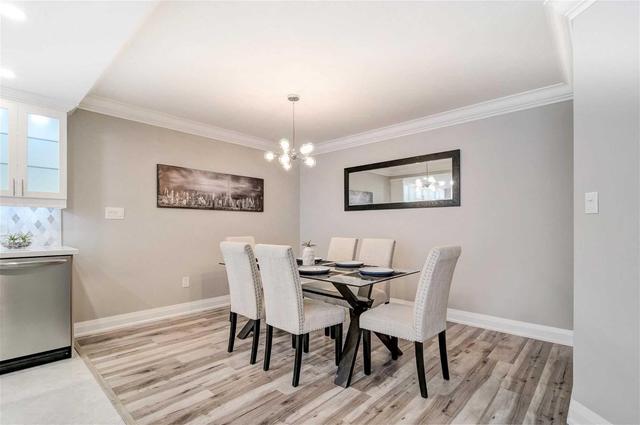 1412 - 7440 Bathurst St, Condo with 2 bedrooms, 2 bathrooms and 1 parking in Vaughan ON | Image 8