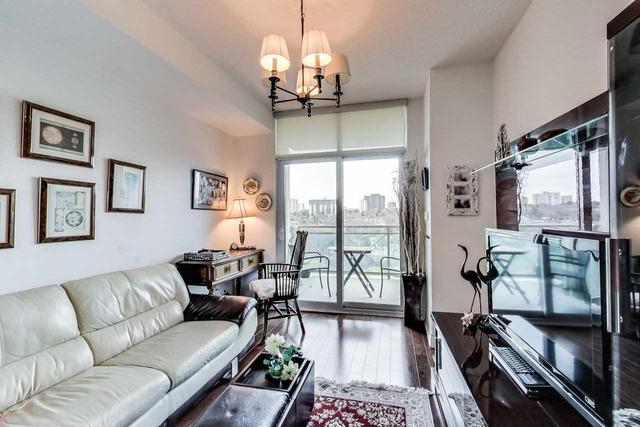 1002 - 10 Bloorview Pl, Condo with 2 bedrooms, 2 bathrooms and 1 parking in Toronto ON | Image 5