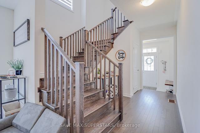 34 Bannister Rd, House detached with 4 bedrooms, 4 bathrooms and 4 parking in Barrie ON | Image 11