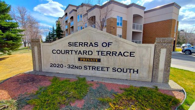 370 - 2020 32 Street S, Condo with 2 bedrooms, 2 bathrooms and 1 parking in Lethbridge County AB | Image 1