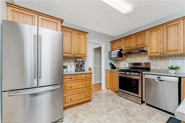 349 Orville Rd, House detached with 3 bedrooms, 1 bathrooms and 4 parking in Halton Hills ON | Image 3