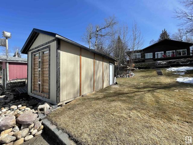 709 Meadows Av, House detached with 3 bedrooms, 1 bathrooms and null parking in Barrhead County No. 11 AB | Image 29