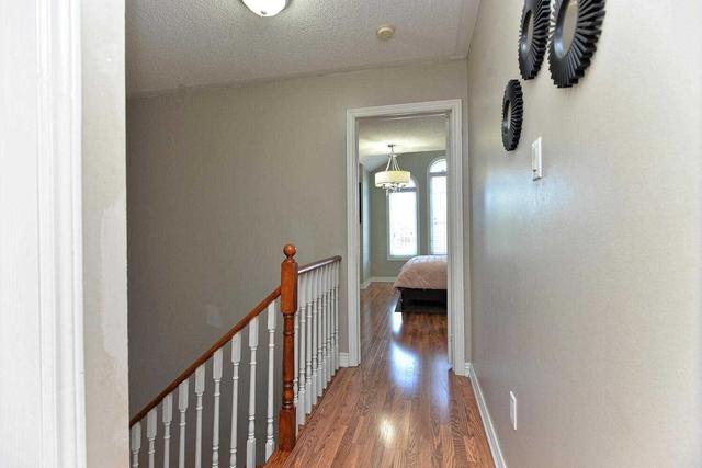 6 Panama Pl E, House attached with 3 bedrooms, 4 bathrooms and 2 parking in Brampton ON | Image 13