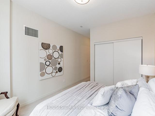 309 - 485 Rosewell Ave, Condo with 2 bedrooms, 2 bathrooms and 1 parking in Toronto ON | Image 3