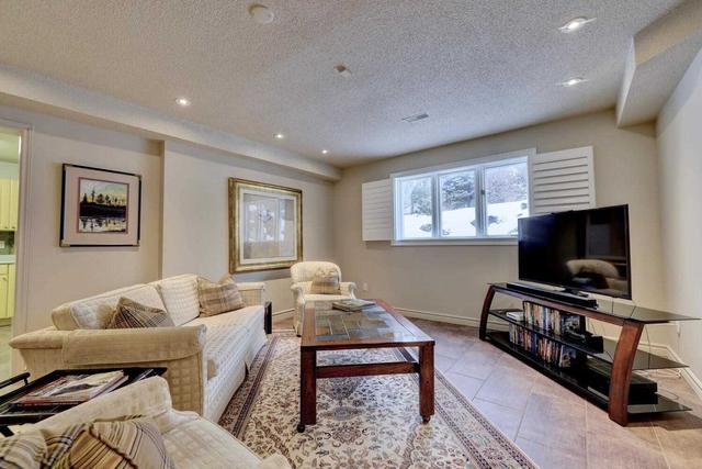 6672 Carriage Tr, House detached with 3 bedrooms, 5 bathrooms and 13 parking in Burlington ON | Image 26