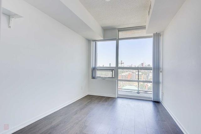 1906 - 68 Abell St, Condo with 2 bedrooms, 2 bathrooms and 0 parking in Toronto ON | Image 2