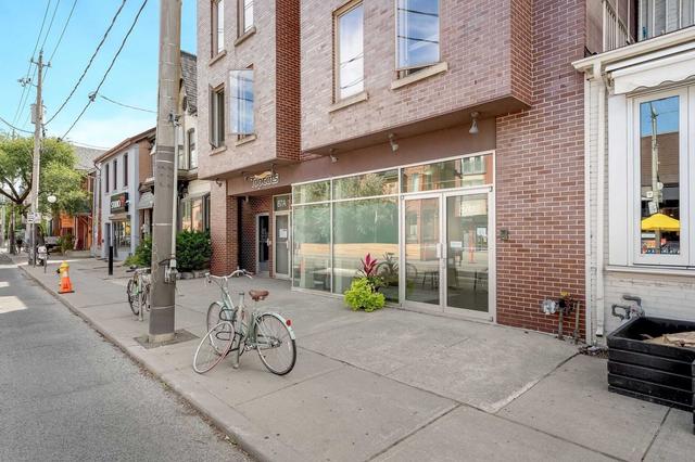 02 - 87 Harbord St, Home with 0 bedrooms, 2 bathrooms and 0 parking in Toronto ON | Image 12