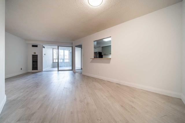 213 - 175 Bamburgh Circ, Condo with 1 bedrooms, 2 bathrooms and 1 parking in Toronto ON | Image 8