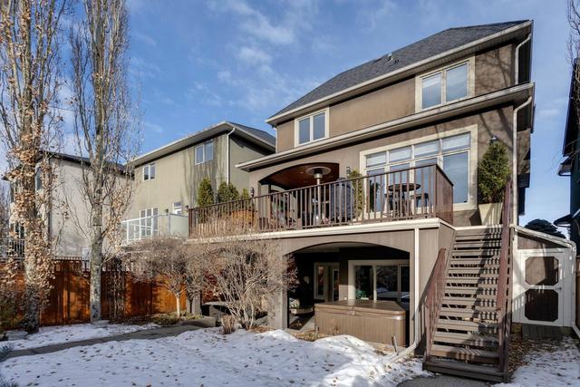2233 8 Avenue Se, House detached with 4 bedrooms, 3 bathrooms and 2 parking in Calgary AB | Image 47