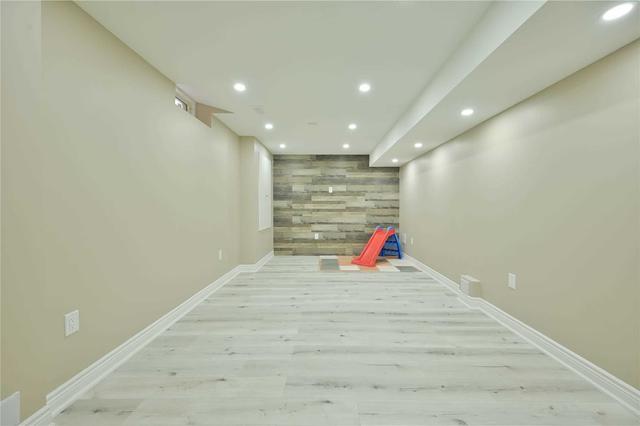 31 Swanton Rd, House detached with 5 bedrooms, 6 bathrooms and 6 parking in Brampton ON | Image 25