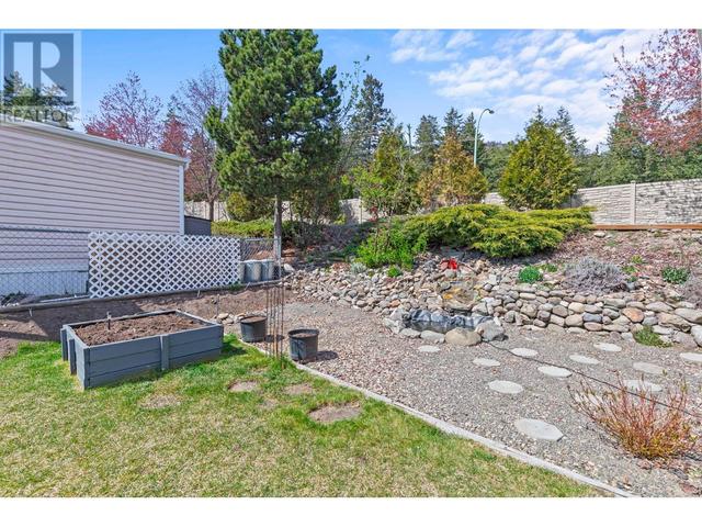 3 - 1850 Shannon Lake Road, House other with 2 bedrooms, 2 bathrooms and 1 parking in West Kelowna BC | Image 32