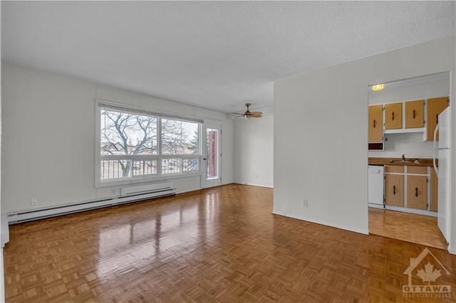 209 - 158 Mcarthur Avenue, Condo with 2 bedrooms, 1 bathrooms and 1 parking in Ottawa ON | Image 14