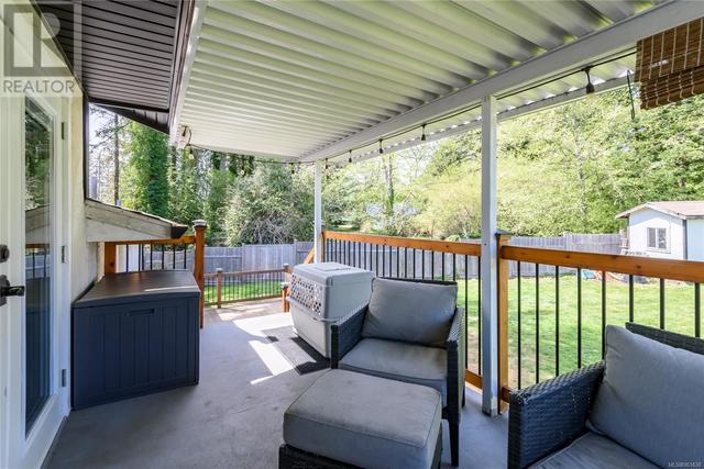 1962 Richardson Ave, House detached with 4 bedrooms, 2 bathrooms and 6 parking in Comox BC | Image 44