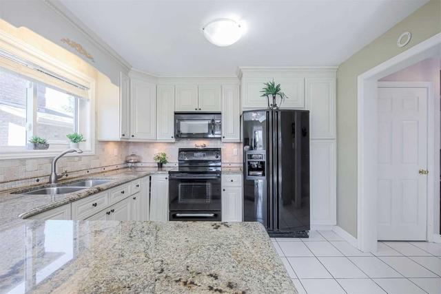 1043 Bradbury Chse W, House detached with 4 bedrooms, 4 bathrooms and 8 parking in Mississauga ON | Image 9