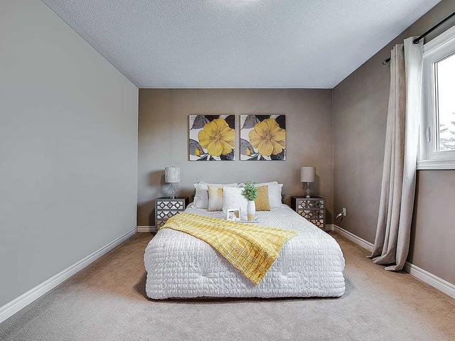 103 Woodhaven Dr, House detached with 3 bedrooms, 3 bathrooms and 3 parking in Brampton ON | Image 19