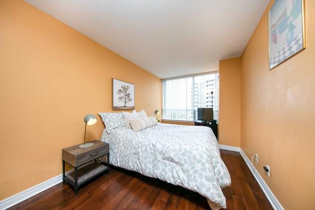 1002 - 1101 Steeles Ave W, Condo with 2 bedrooms, 2 bathrooms and 1 parking in Toronto ON | Image 3