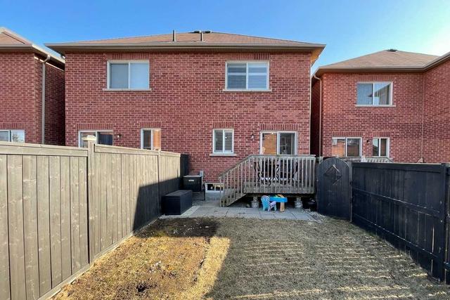 25 Arbuckle Way, House attached with 3 bedrooms, 3 bathrooms and 2 parking in Whitby ON | Image 30
