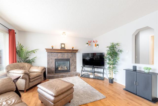 717 Cranston Drive Se, House detached with 4 bedrooms, 3 bathrooms and 4 parking in Calgary AB | Image 10