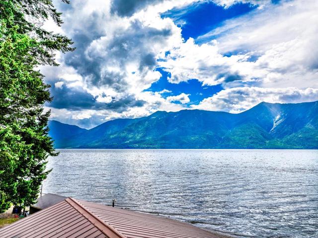 12337 Highway 3a, House detached with 4 bedrooms, 3 bathrooms and null parking in Central Kootenay A BC | Image 40