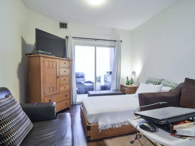 101 - 325 Webb Dr, Condo with 2 bedrooms, 2 bathrooms and 1 parking in Mississauga ON | Image 15