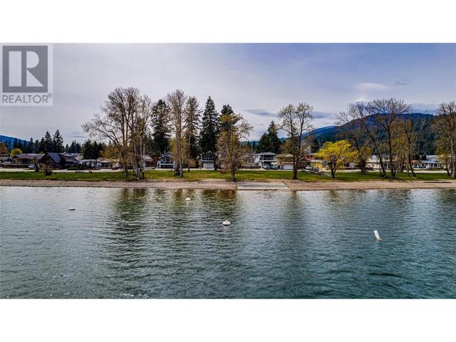 28 Lakeshore Drive, House detached with 3 bedrooms, 2 bathrooms and 4 parking in Vernon BC | Image 30