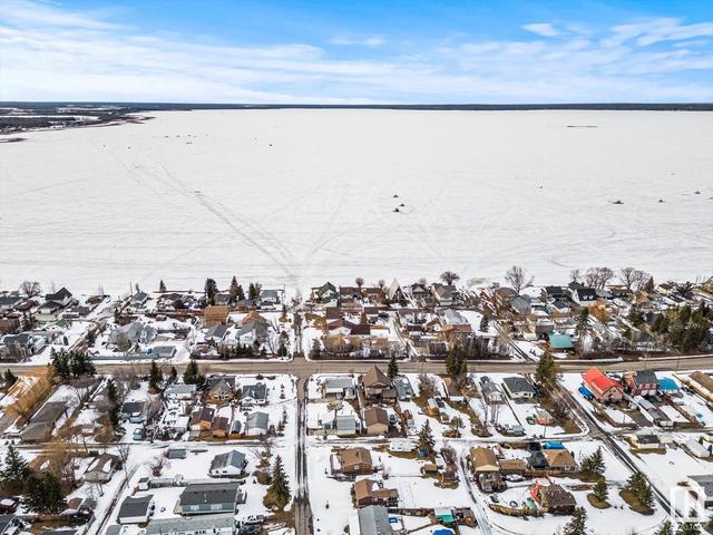 5407 50 Av, House detached with 3 bedrooms, 3 bathrooms and null parking in Alberta Beach AB | Image 48
