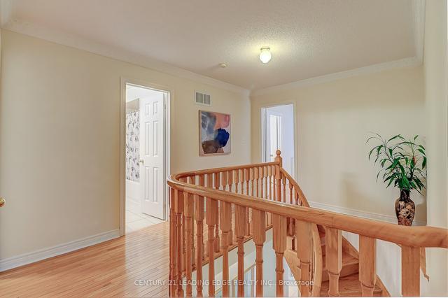 20 Hepburn St, House detached with 4 bedrooms, 5 bathrooms and 5 parking in Markham ON | Image 11