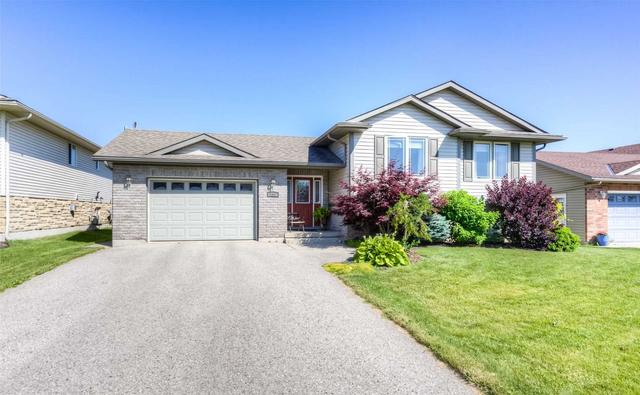 195 Sarah Rd, House detached with 2 bedrooms, 2 bathrooms and 5 parking in Wellington North ON | Image 1