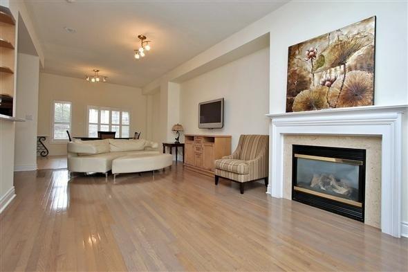 th 15 - 8 Rean Dr, Townhouse with 3 bedrooms, 4 bathrooms and 2 parking in Toronto ON | Image 1
