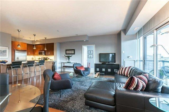 701 - 1 Hurontario St, Condo with 2 bedrooms, 2 bathrooms and 1 parking in Mississauga ON | Image 8