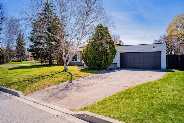 2 Dunblaine Cres, House detached with 3 bedrooms, 2 bathrooms and 5 parking in Brampton ON | Image 23