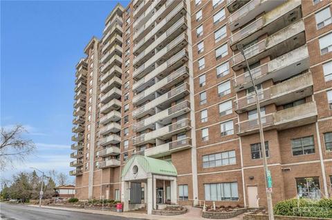 605 - 200 Lafontaine Avenue, Condo with 2 bedrooms, 2 bathrooms and 1 parking in Ottawa ON | Card Image