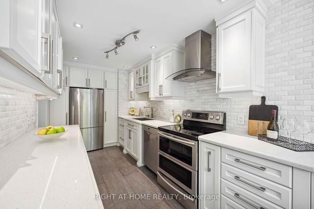 212 Walmer Rd, House attached with 3 bedrooms, 4 bathrooms and 1 parking in Toronto ON | Image 36