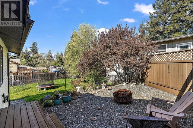 3351 Wishart Rd, House detached with 3 bedrooms, 2 bathrooms and 2 parking in Colwood BC | Image 23