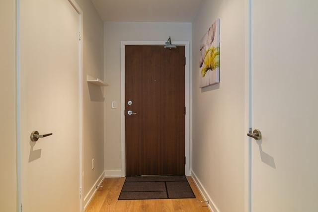 2512 - 115 Mcmahon Dr, Condo with 1 bedrooms, 1 bathrooms and 1 parking in Toronto ON | Image 12