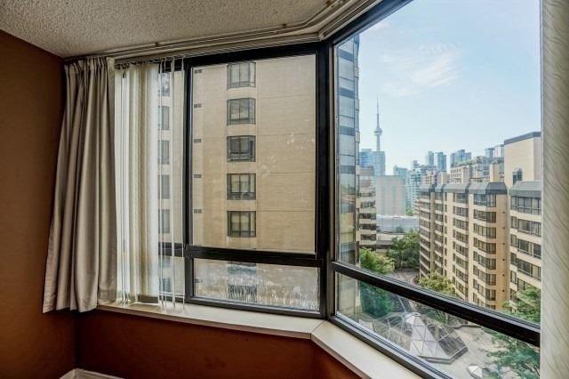 1101 - 211 St Patrick St, Condo with 2 bedrooms, 2 bathrooms and 1 parking in Toronto ON | Image 11