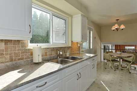 80 Hobbs Dr, House detached with 3 bedrooms, 2 bathrooms and 1 parking in Clarington ON | Image 5