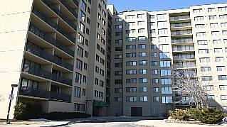 201 - 6500 Montevideo Rd, Condo with 3 bedrooms, 2 bathrooms and 3 parking in Mississauga ON | Image 1