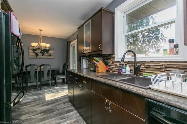 116930 Grey Road 3, House detached with 2 bedrooms, 1 bathrooms and 7 parking in Georgian Bluffs ON | Image 6