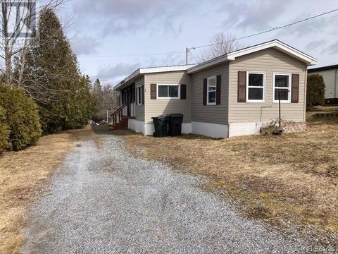 1 First Street, House detached with 3 bedrooms, 1 bathrooms and null parking in Quispamsis NB | Card Image