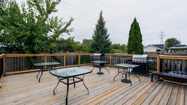 2 Beachgrove Cres, House detached with 4 bedrooms, 3 bathrooms and 2 parking in Whitby ON | Image 19