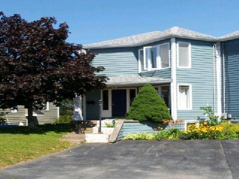 22 Lakehigh Cres, House semidetached with 3 bedrooms, 2 bathrooms and 3 parking in Halifax NS | Card Image