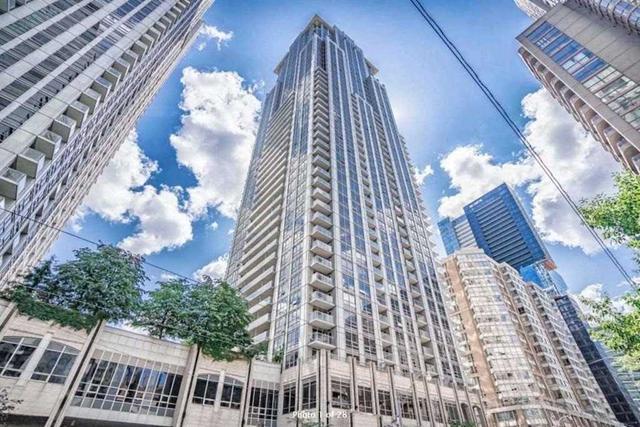 1611 - 761 Bay St, Condo with 1 bedrooms, 1 bathrooms and 1 parking in Toronto ON | Card Image