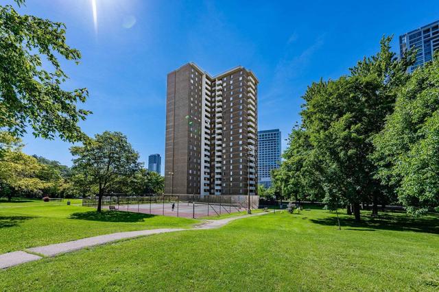 1707 - 1900 Sheppard Ave E, Condo with 2 bedrooms, 1 bathrooms and 1 parking in Toronto ON | Card Image