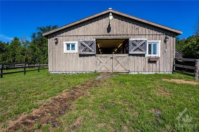 2415 County Rd 20 Road, House detached with 3 bedrooms, 3 bathrooms and 12 parking in North Grenville ON | Image 26
